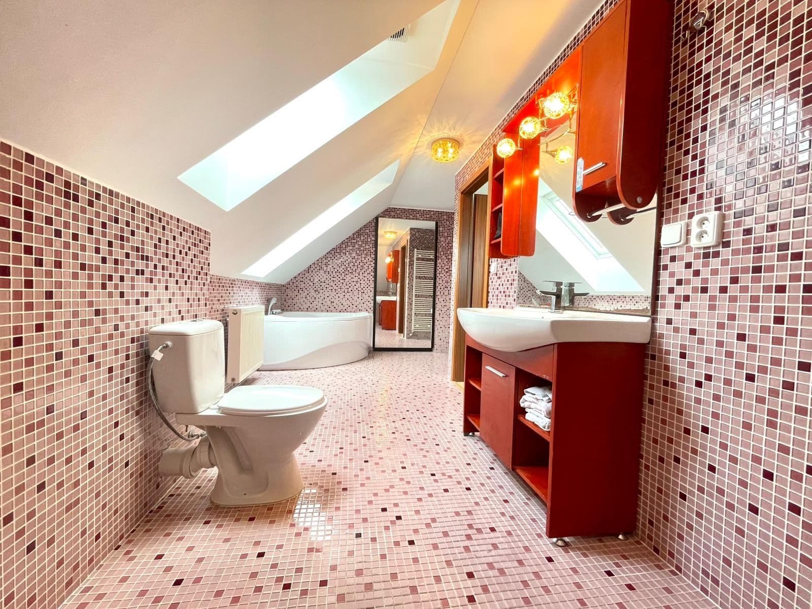 house to rent, 140 m², K Rohu, Jenišov, Karlovarský Region house to rent, 140 m², K Rohu, Jenišov, Karlovarský Region