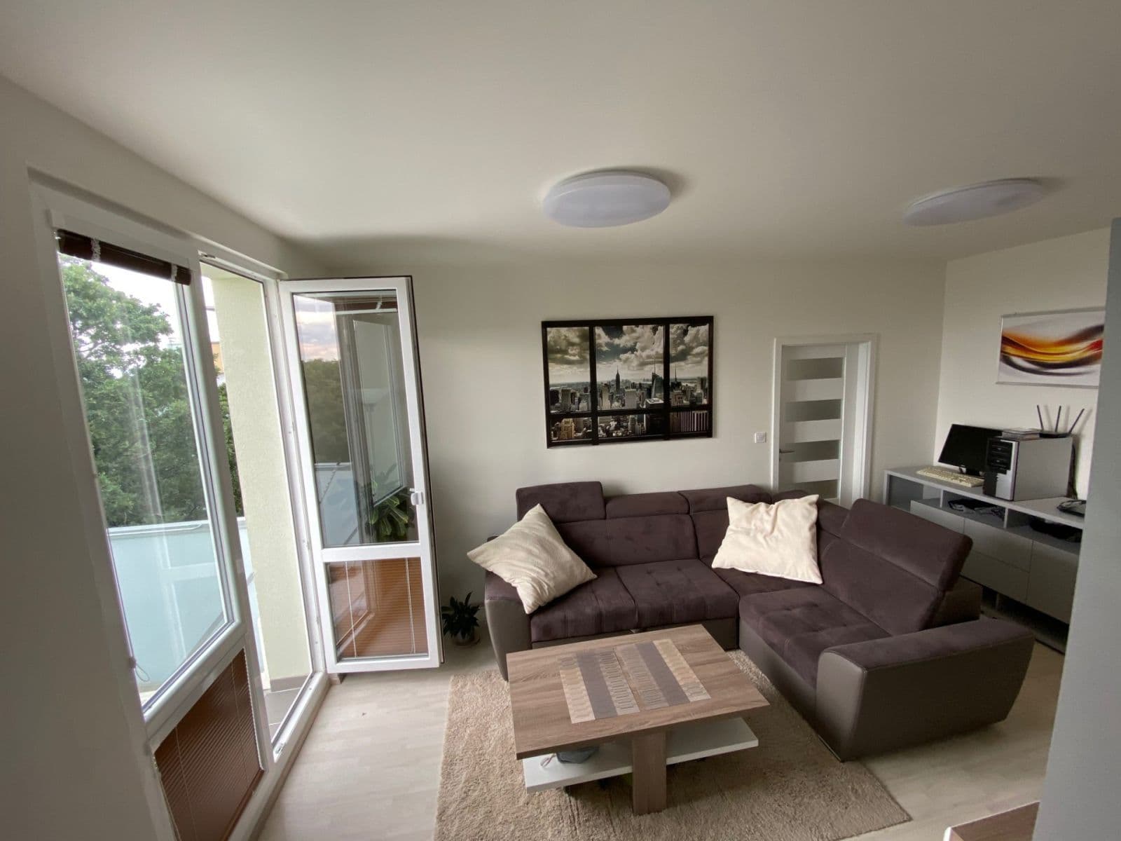 1 bedroom with open-plan kitchen flat to rent, 52 m², Na Okraji, Prague, Prague 1 bedroom with open-plan kitchen flat to rent, 52 m², Na Okraji, Prague, Prague