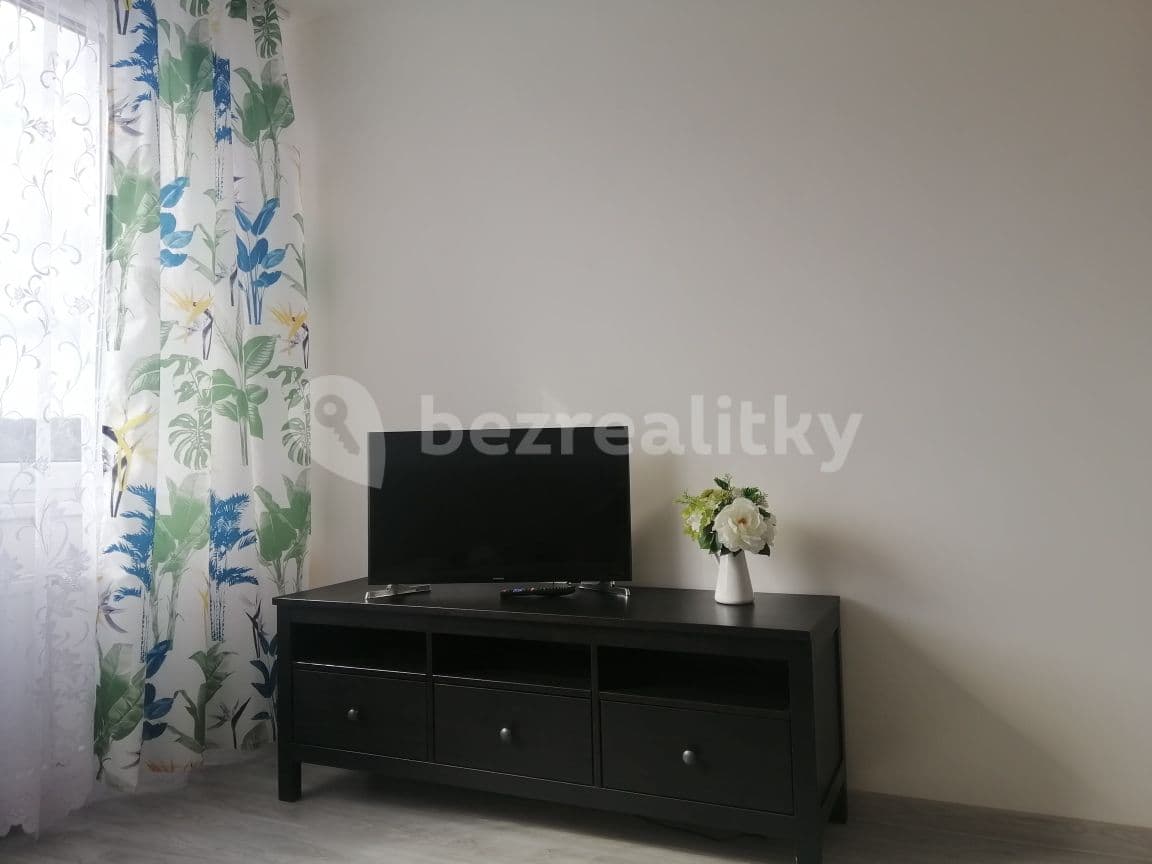 1 bedroom with open-plan kitchen flat to rent, 43 m², Kardašovská, Prague, Prague 1 bedroom with open-plan kitchen flat to rent, 43 m², Kardašovská, Prague, Prague