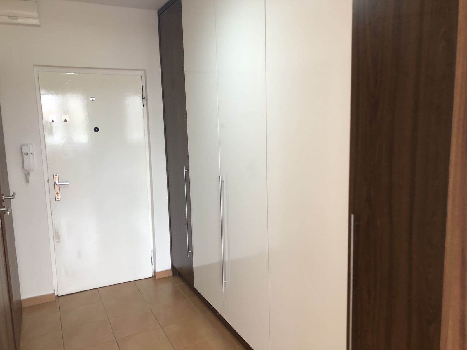 1 bedroom with open-plan kitchen flat to rent, 40 m², Italská, Kladno, Středočeský Region 1 bedroom with open-plan kitchen flat to rent, 40 m², Italská, Kladno, Středočeský Region