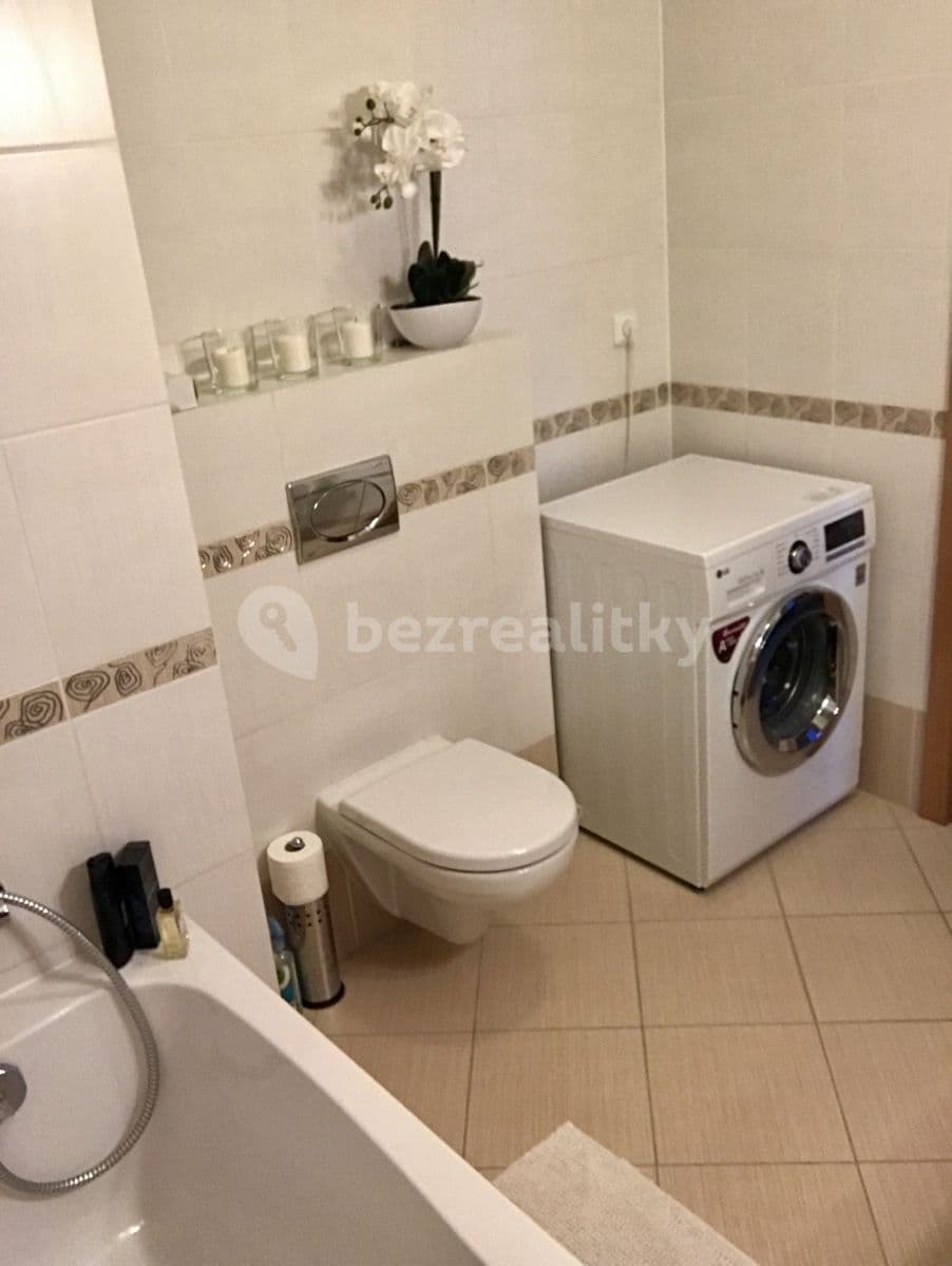 Studio flat to rent, 42 m², Penízovková, Prague, Prague Studio flat to rent, 42 m², Penízovková, Prague, Prague