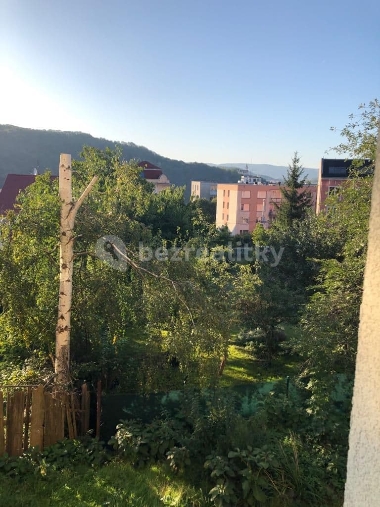 1 bedroom with open-plan kitchen flat to rent, 37 m², Barrandova, Ústí nad Labem, Ústecký Region 1 bedroom with open-plan kitchen flat to rent, 37 m², Barrandova, Ústí nad Labem, Ústecký Region
