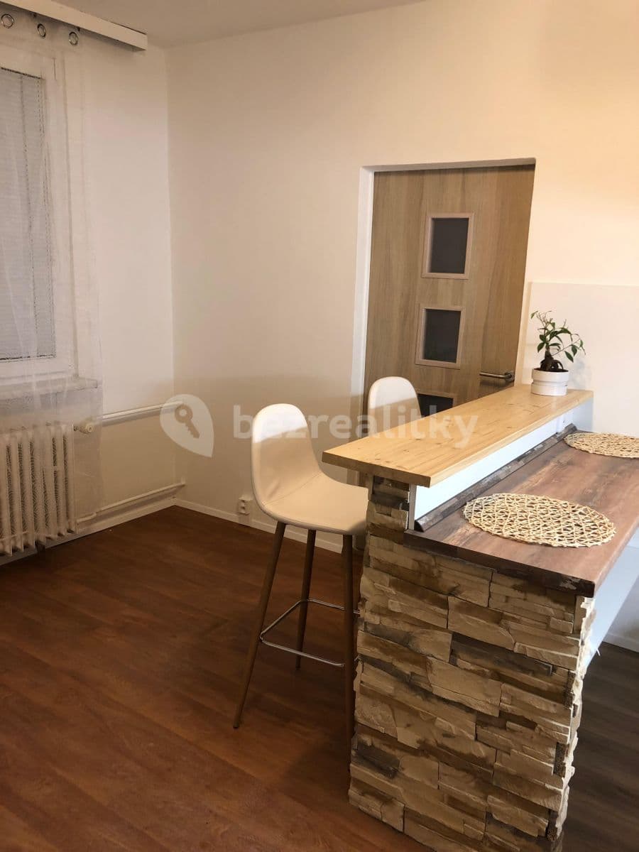 1 bedroom with open-plan kitchen flat to rent, 37 m², Barrandova, Ústí nad Labem, Ústecký Region 1 bedroom with open-plan kitchen flat to rent, 37 m², Barrandova, Ústí nad Labem, Ústecký Region