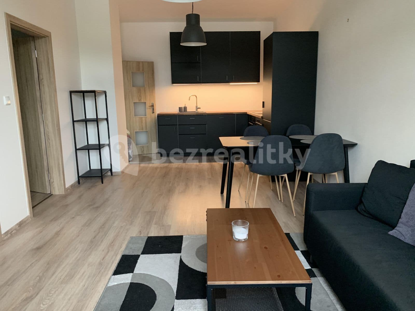 2 bedroom with open-plan kitchen flat to rent, 52 m², Slepá, Milovice, Středočeský Region 2 bedroom with open-plan kitchen flat to rent, 52 m², Slepá, Milovice, Středočeský Region