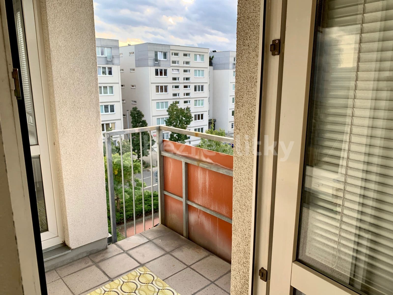 1 bedroom with open-plan kitchen flat to rent, 62 m², Žateckých, Prague, Prague 1 bedroom with open-plan kitchen flat to rent, 62 m², Žateckých, Prague, Prague