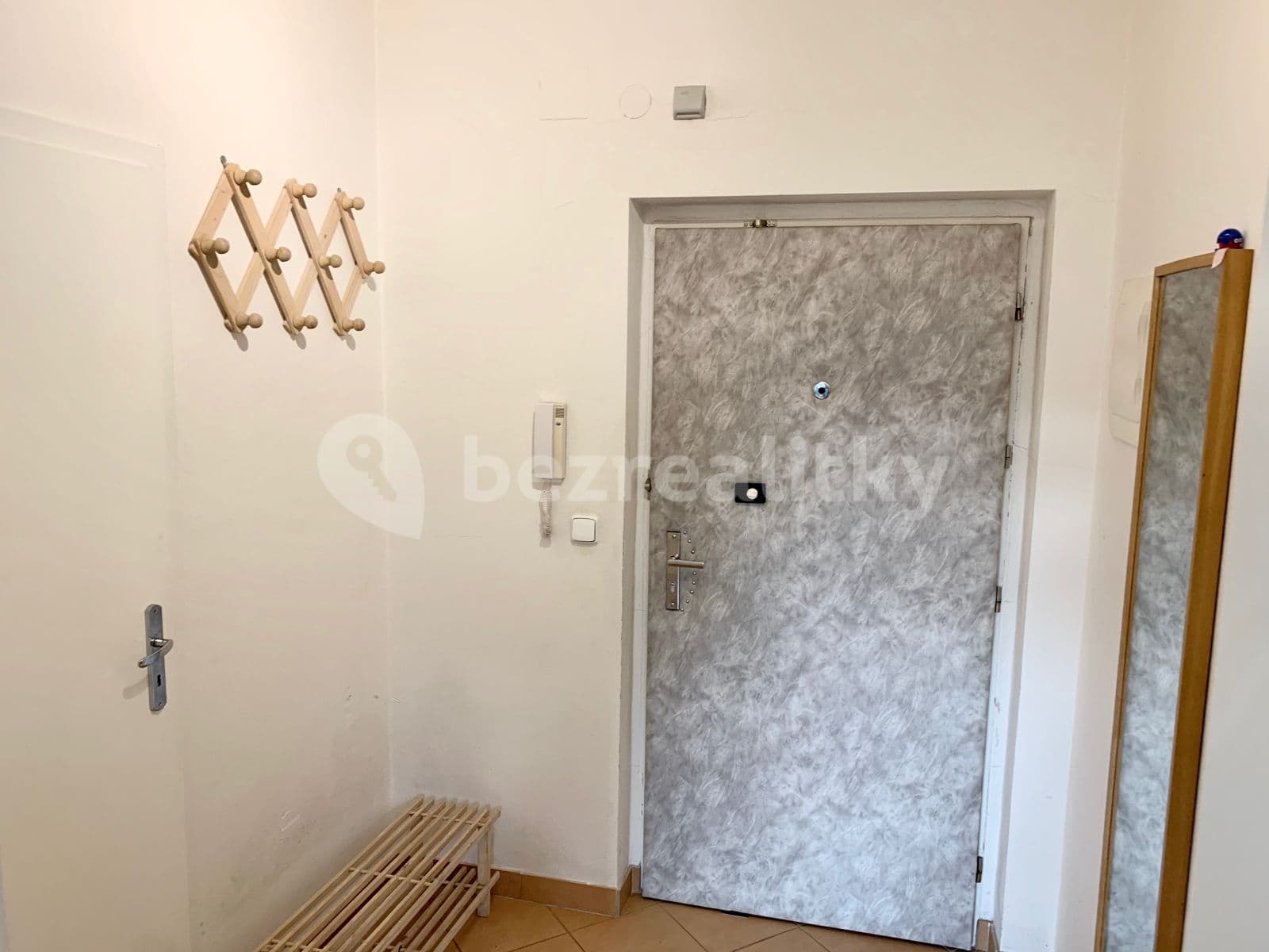1 bedroom with open-plan kitchen flat to rent, 62 m², Žateckých, Prague, Prague 1 bedroom with open-plan kitchen flat to rent, 62 m², Žateckých, Prague, Prague