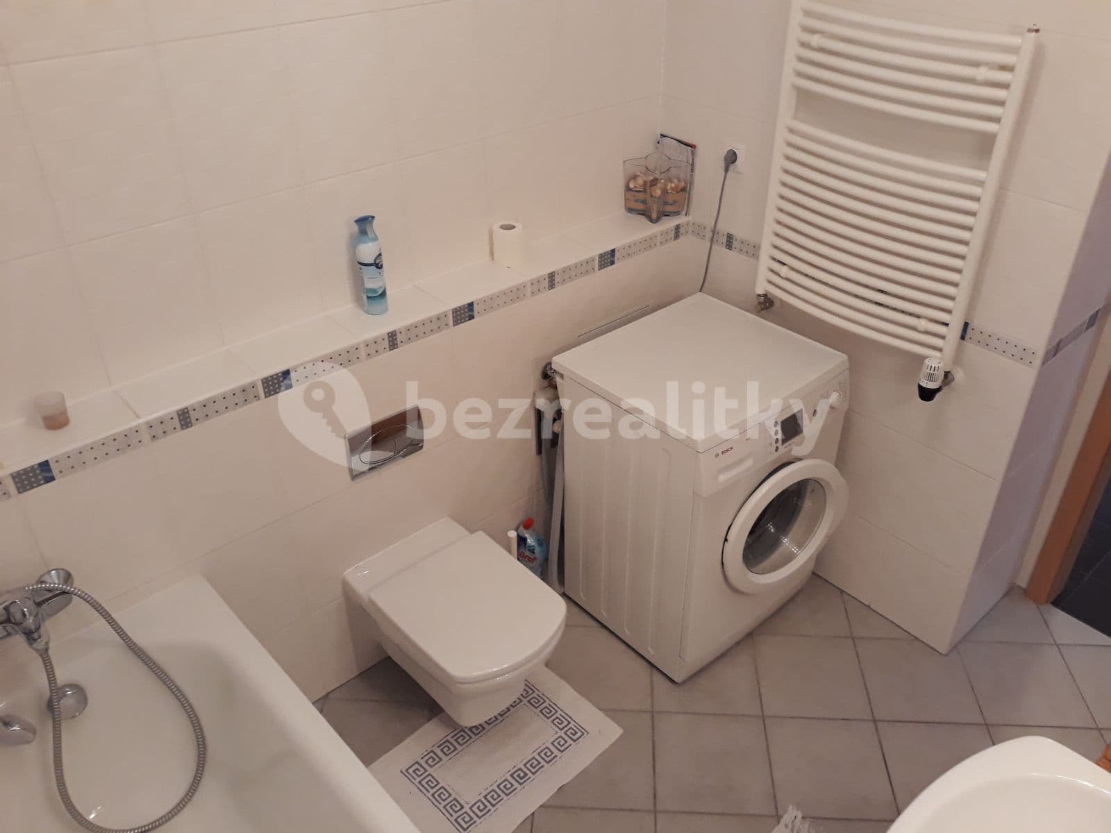 1 bedroom with open-plan kitchen flat to rent, 52 m², Zakšínská, Prague, Prague 1 bedroom with open-plan kitchen flat to rent, 52 m², Zakšínská, Prague, Prague