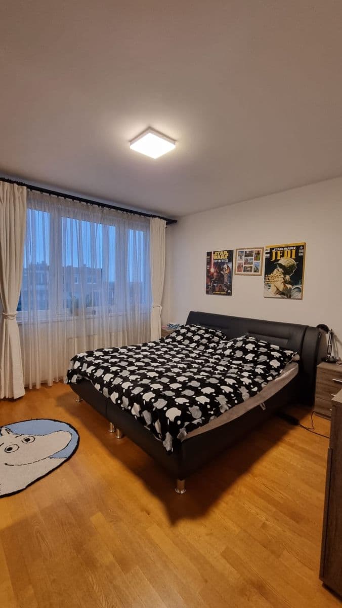 1 bedroom with open-plan kitchen flat to rent, 52 m², Zakšínská, Prague, Prague 1 bedroom with open-plan kitchen flat to rent, 52 m², Zakšínská, Prague, Prague