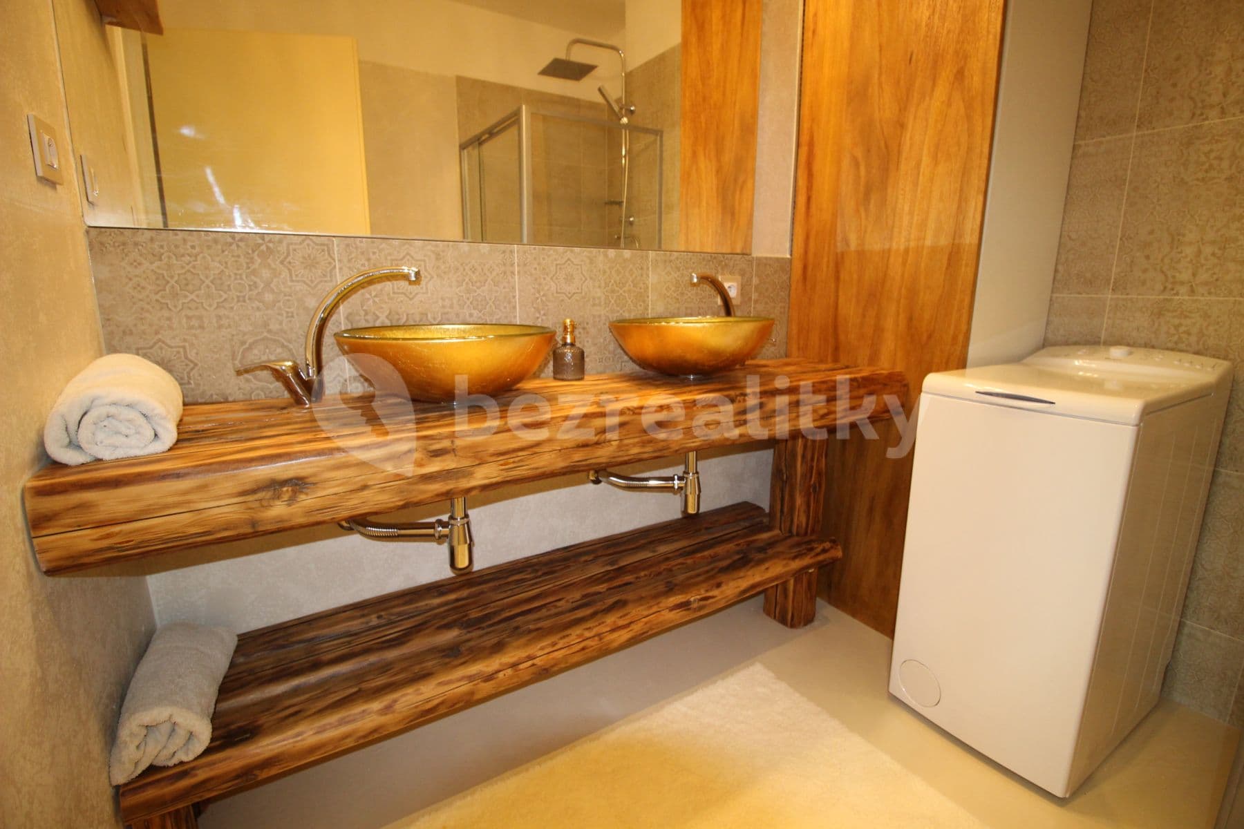 2 bedroom with open-plan kitchen flat to rent, 81 m², Bendlova, Brno, Jihomoravský Region 2 bedroom with open-plan kitchen flat to rent, 81 m², Bendlova, Brno, Jihomoravský Region