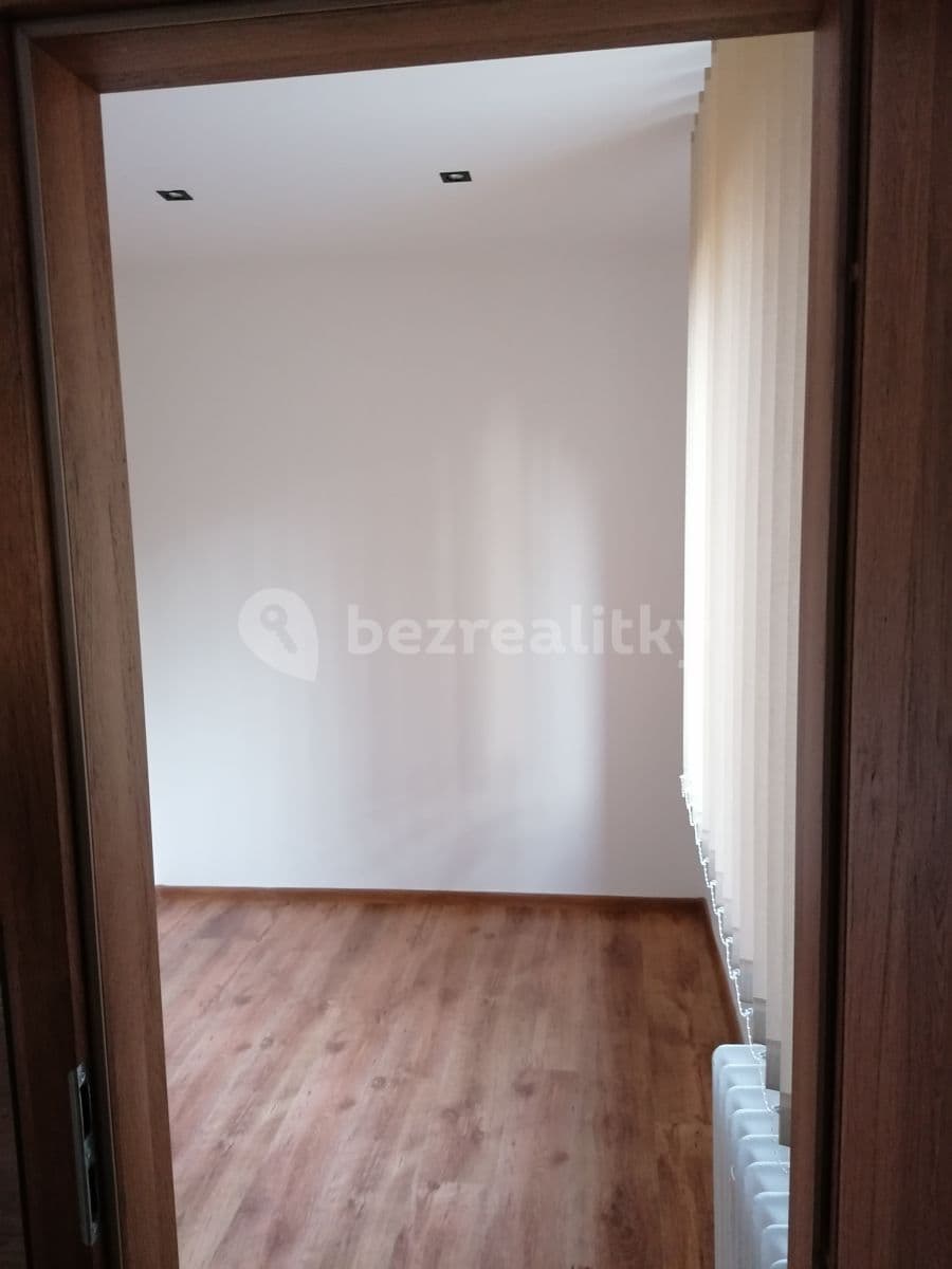 1 bedroom with open-plan kitchen flat to rent, 41 m², Sokolovská, Ostrava, Moravskoslezský Region 1 bedroom with open-plan kitchen flat to rent, 41 m², Sokolovská, Ostrava, Moravskoslezský Region