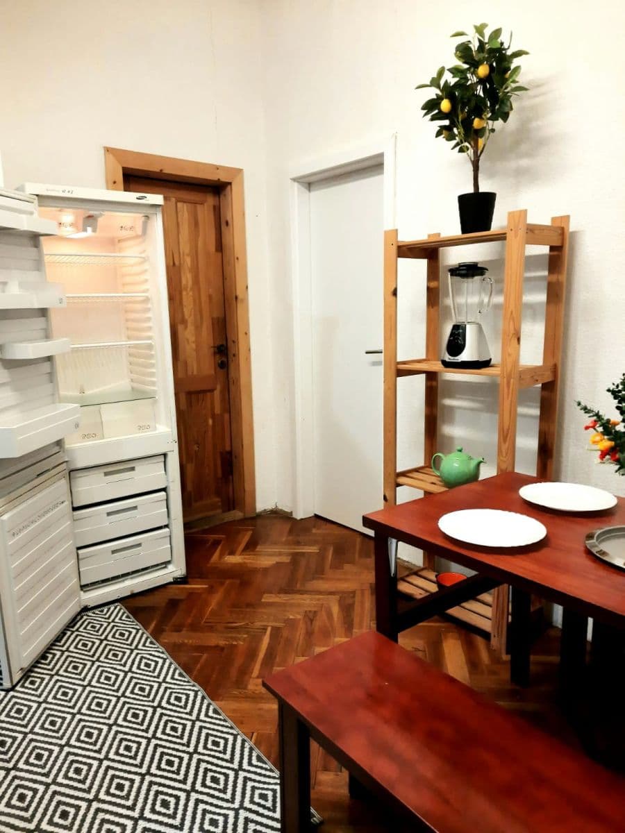 4 bedroom flat to rent, 92 m², Krásova, Prague, Prague 4 bedroom flat to rent, 92 m², Krásova, Prague, Prague