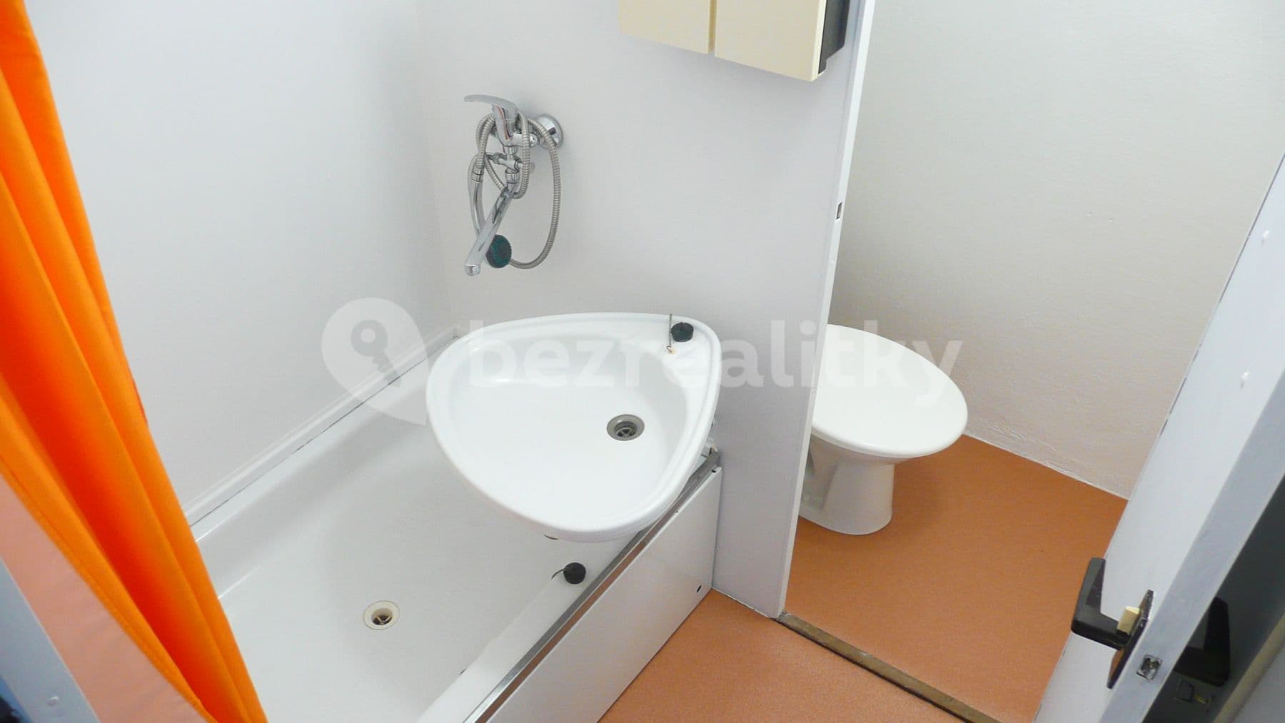 1 bedroom flat to rent, 35 m², Dlouhá, Nový Jičín, Moravskoslezský Region 1 bedroom flat to rent, 35 m², Dlouhá, Nový Jičín, Moravskoslezský Region