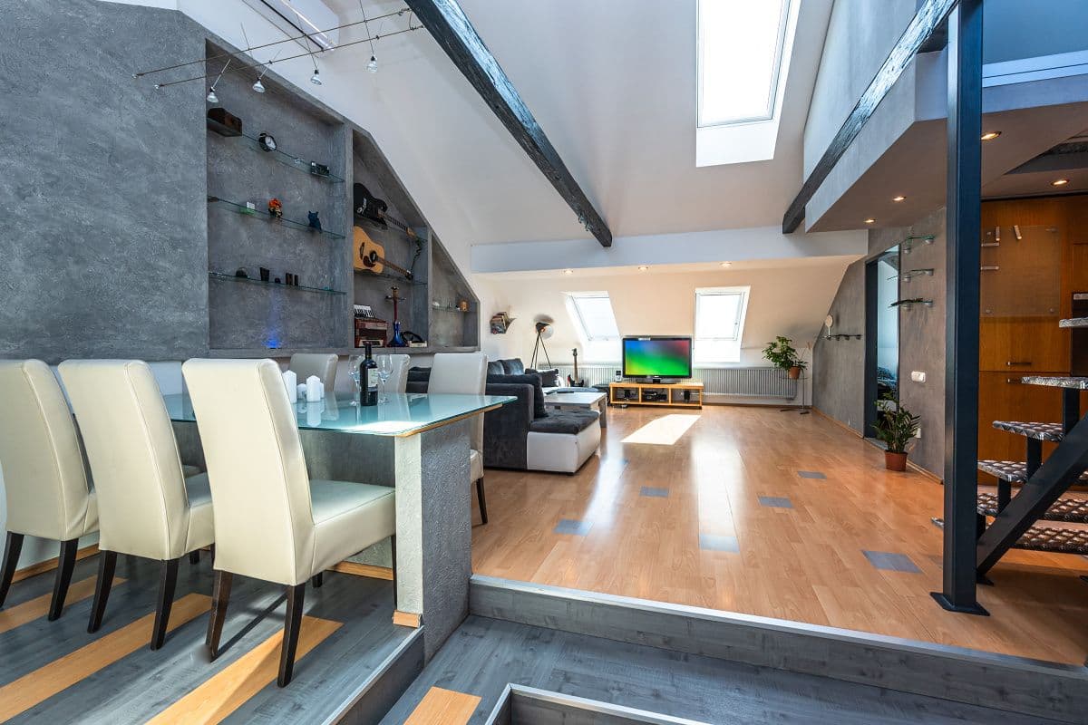 3 bedroom with open-plan kitchen flat to rent, 126 m², Vltavská, Prague, Prague 3 bedroom with open-plan kitchen flat to rent, 126 m², Vltavská, Prague, Prague