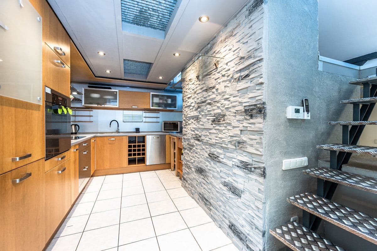 3 bedroom with open-plan kitchen flat to rent, 126 m², Vltavská, Prague, Prague 3 bedroom with open-plan kitchen flat to rent, 126 m², Vltavská, Prague, Prague