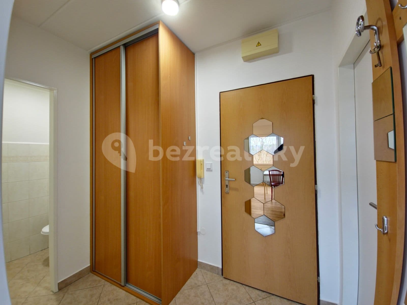 Studio flat to rent, 34 m², Houdova, Prague, Prague Studio flat to rent, 34 m², Houdova, Prague, Prague