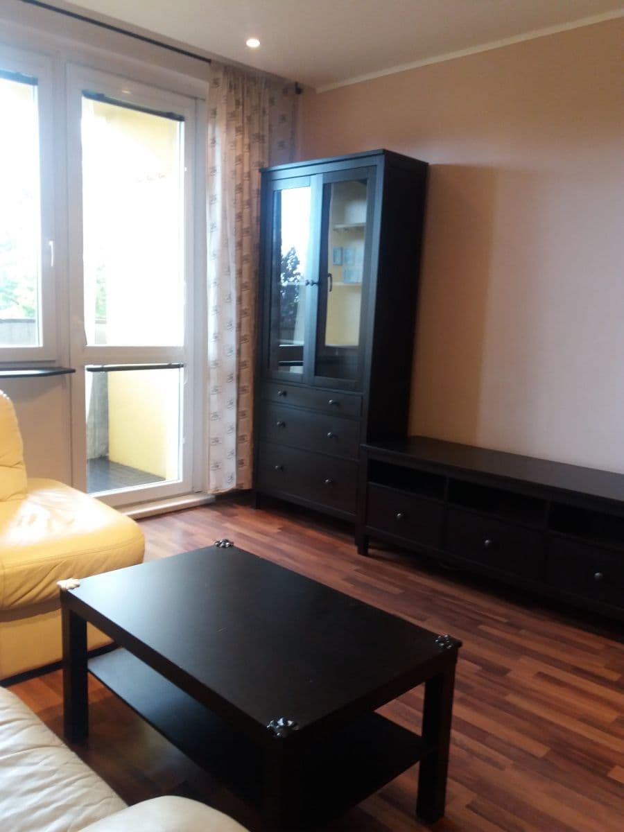 2 bedroom flat to rent, 57 m², Dukelská, Čelákovice, Středočeský Region 2 bedroom flat to rent, 57 m², Dukelská, Čelákovice, Středočeský Region