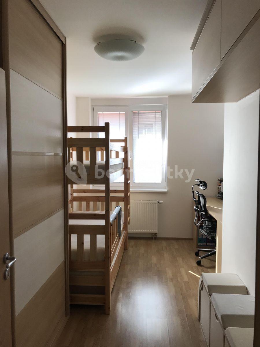 2 bedroom with open-plan kitchen flat to rent, 74 m², Laurinova, Prague, Prague