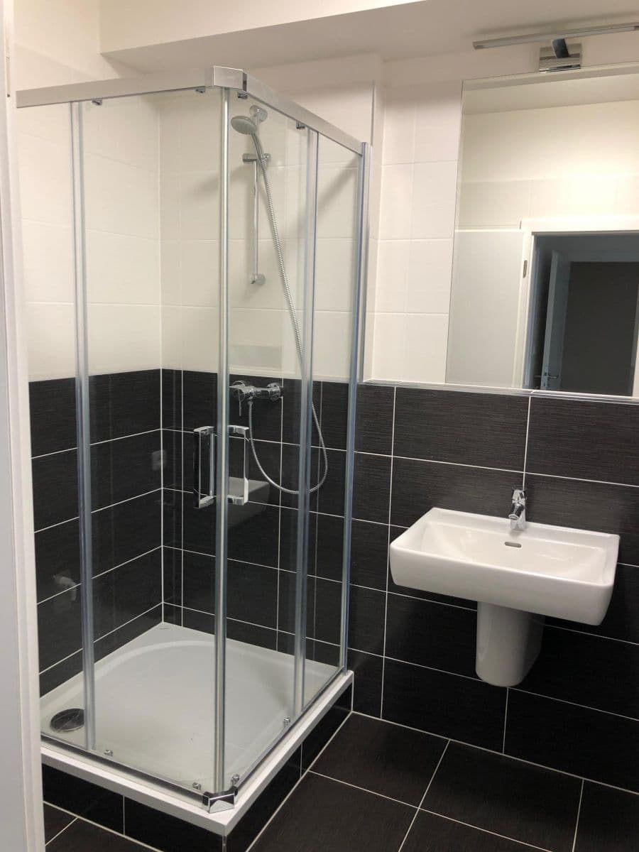 Studio flat to rent, 38 m², Makedonská, Prague, Prague Studio flat to rent, 38 m², Makedonská, Prague, Prague