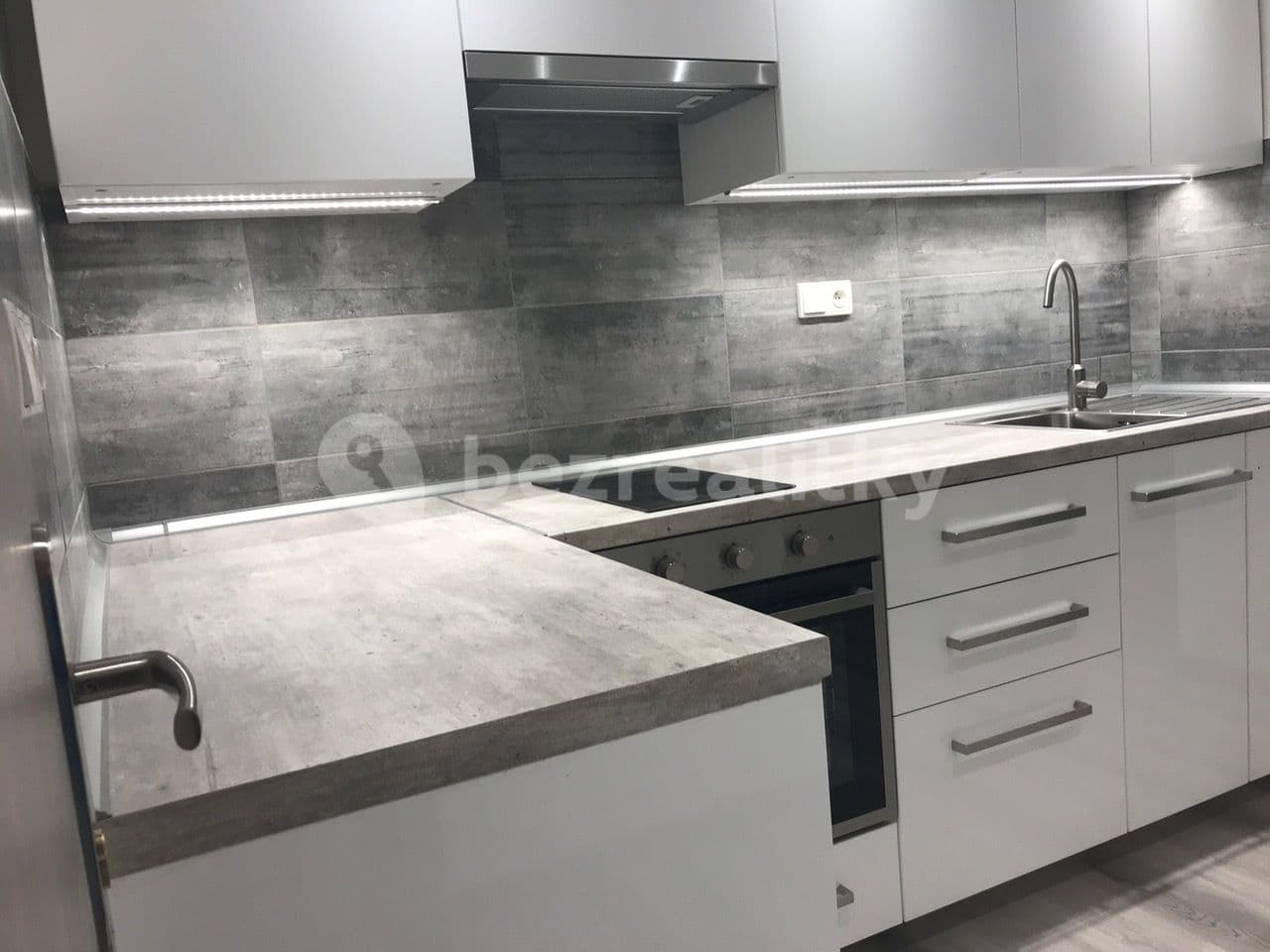 1 bedroom flat to rent, 40 m², Hlavní, Ostrava, Moravskoslezský Region 1 bedroom flat to rent, 40 m², Hlavní, Ostrava, Moravskoslezský Region