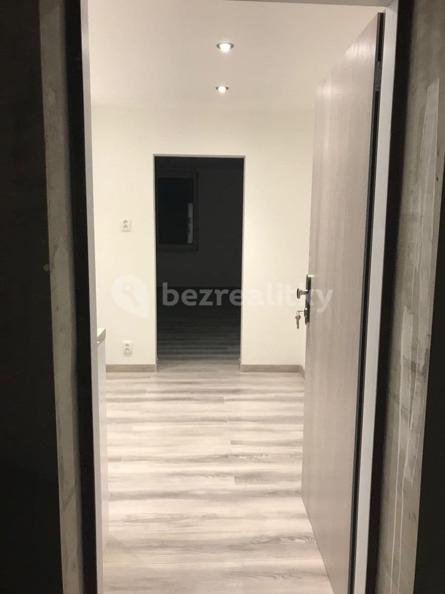 1 bedroom flat to rent, 40 m², Hlavní, Ostrava, Moravskoslezský Region 1 bedroom flat to rent, 40 m², Hlavní, Ostrava, Moravskoslezský Region