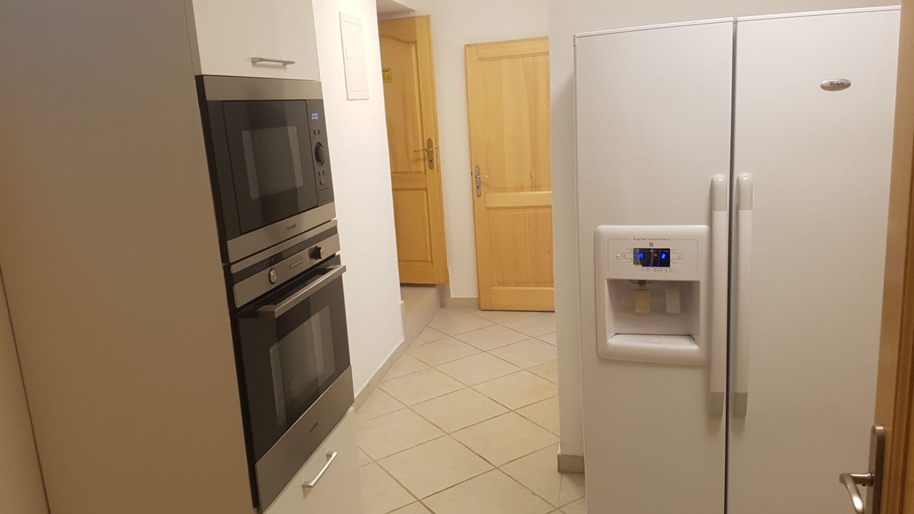 1 bedroom flat to rent, 54 m², Na Fialce I, Prague, Prague 1 bedroom flat to rent, 54 m², Na Fialce I, Prague, Prague