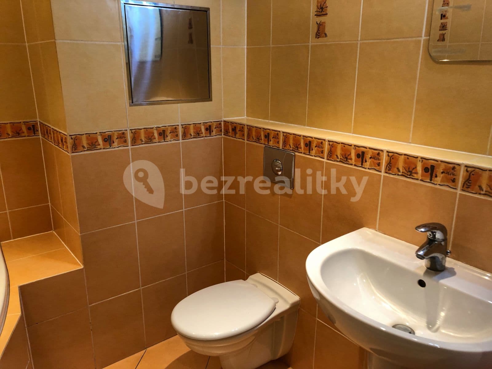 Studio flat to rent, 33 m², Mattioliho, Prague, Prague Studio flat to rent, 33 m², Mattioliho, Prague, Prague