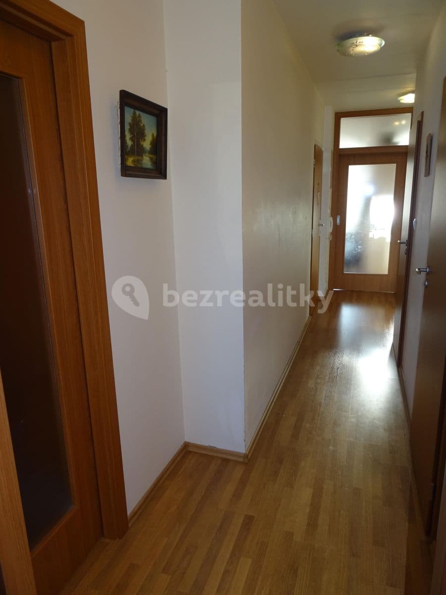 2 bedroom with open-plan kitchen flat to rent, 75 m², Mrkvičkova, Prague, Prague 2 bedroom with open-plan kitchen flat to rent, 75 m², Mrkvičkova, Prague, Prague