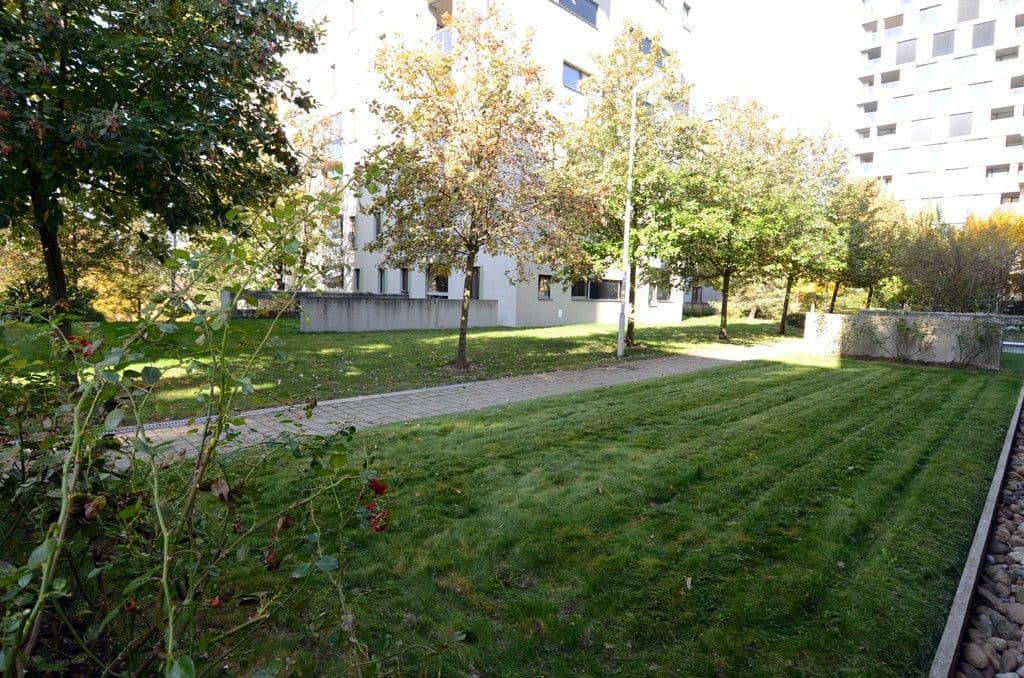 2 bedroom with open-plan kitchen flat to rent, 75 m², K Sídlišti, Prague, Prague 2 bedroom with open-plan kitchen flat to rent, 75 m², K Sídlišti, Prague, Prague