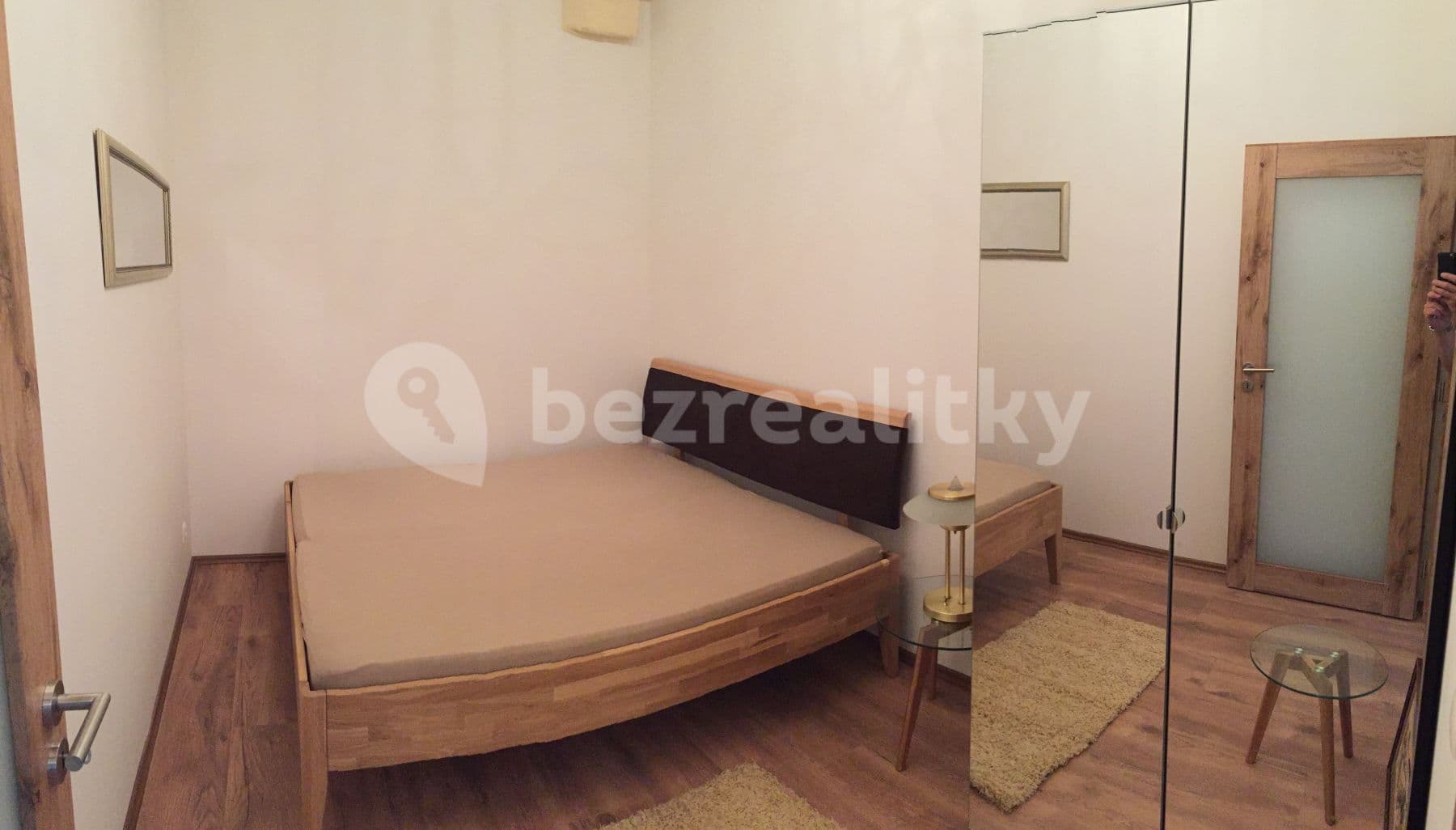 1 bedroom with open-plan kitchen flat to rent, 43 m², Pod dvorem, Prague, Prague 1 bedroom with open-plan kitchen flat to rent, 43 m², Pod dvorem, Prague, Prague