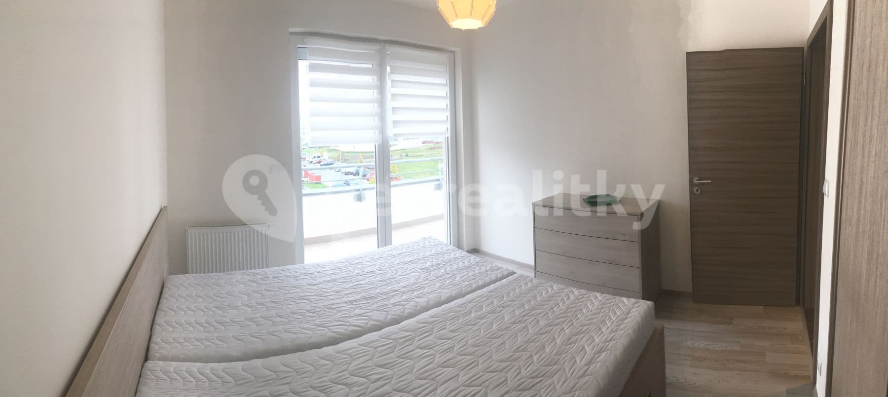 1 bedroom with open-plan kitchen flat to rent, 51 m², Hlučkova, Prague, Prague 1 bedroom with open-plan kitchen flat to rent, 51 m², Hlučkova, Prague, Prague