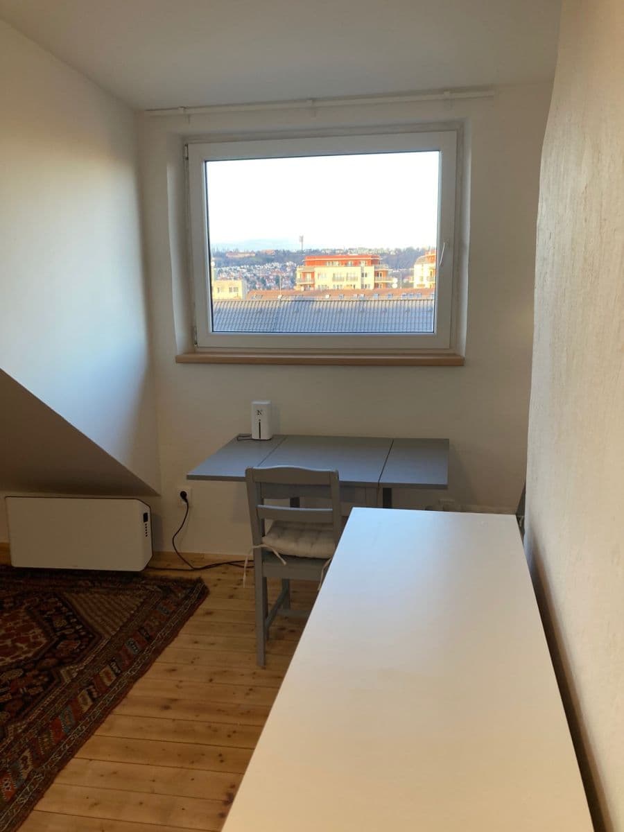 Studio flat to rent, 35 m², Mikšovského, Prague, Prague Studio flat to rent, 35 m², Mikšovského, Prague, Prague