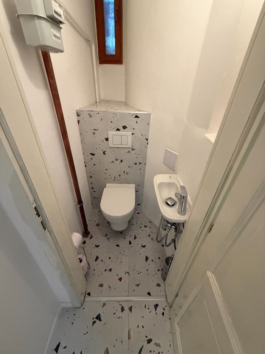 2 bedroom flat to rent, 84 m², Jaselská, Prague, Prague 2 bedroom flat to rent, 84 m², Jaselská, Prague, Prague