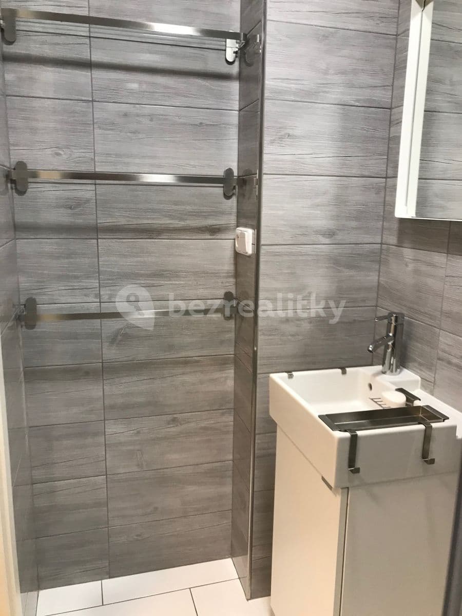 3 bedroom flat to rent, 60 m², Sulická, Prague, Prague 3 bedroom flat to rent, 60 m², Sulická, Prague, Prague