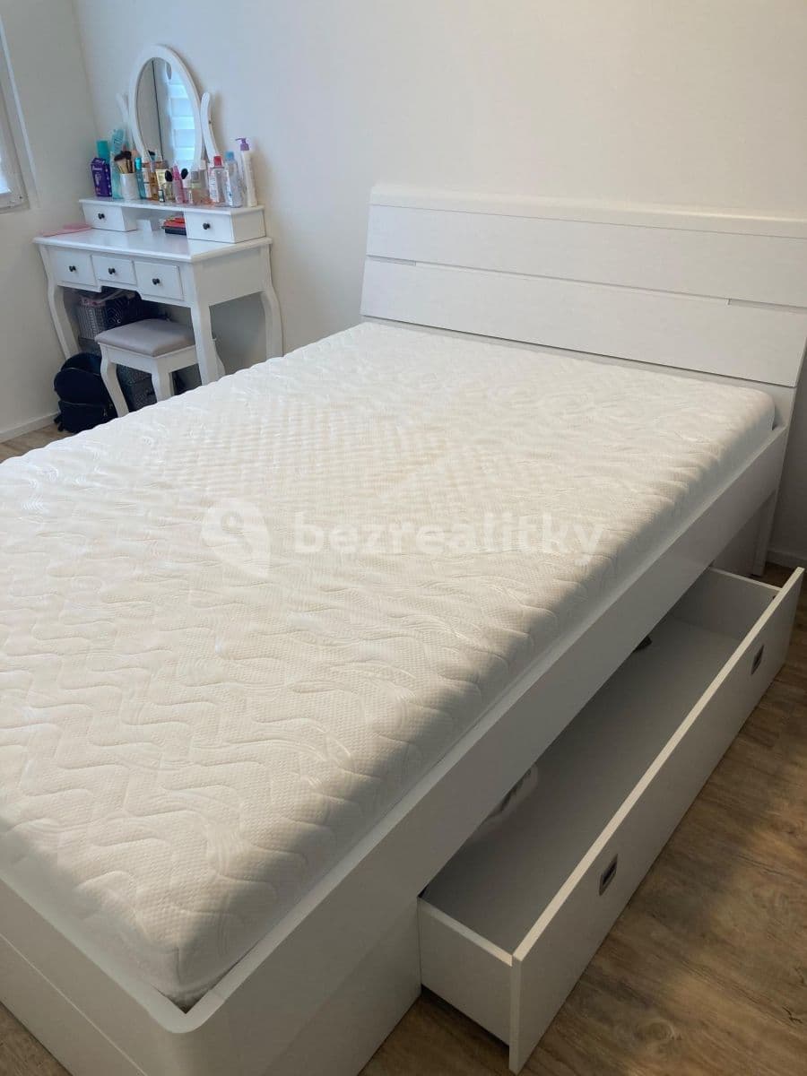 3 bedroom flat to rent, 60 m², Sulická, Prague, Prague 3 bedroom flat to rent, 60 m², Sulická, Prague, Prague