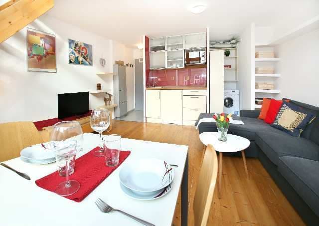 1 bedroom with open-plan kitchen flat to rent, 45 m², Novákových, Prague, Prague 1 bedroom with open-plan kitchen flat to rent, 45 m², Novákových, Prague, Prague