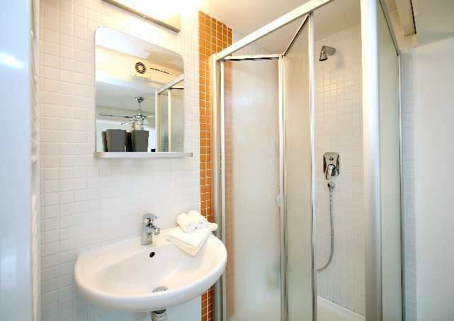 1 bedroom with open-plan kitchen flat to rent, 45 m², Novákových, Prague, Prague 1 bedroom with open-plan kitchen flat to rent, 45 m², Novákových, Prague, Prague