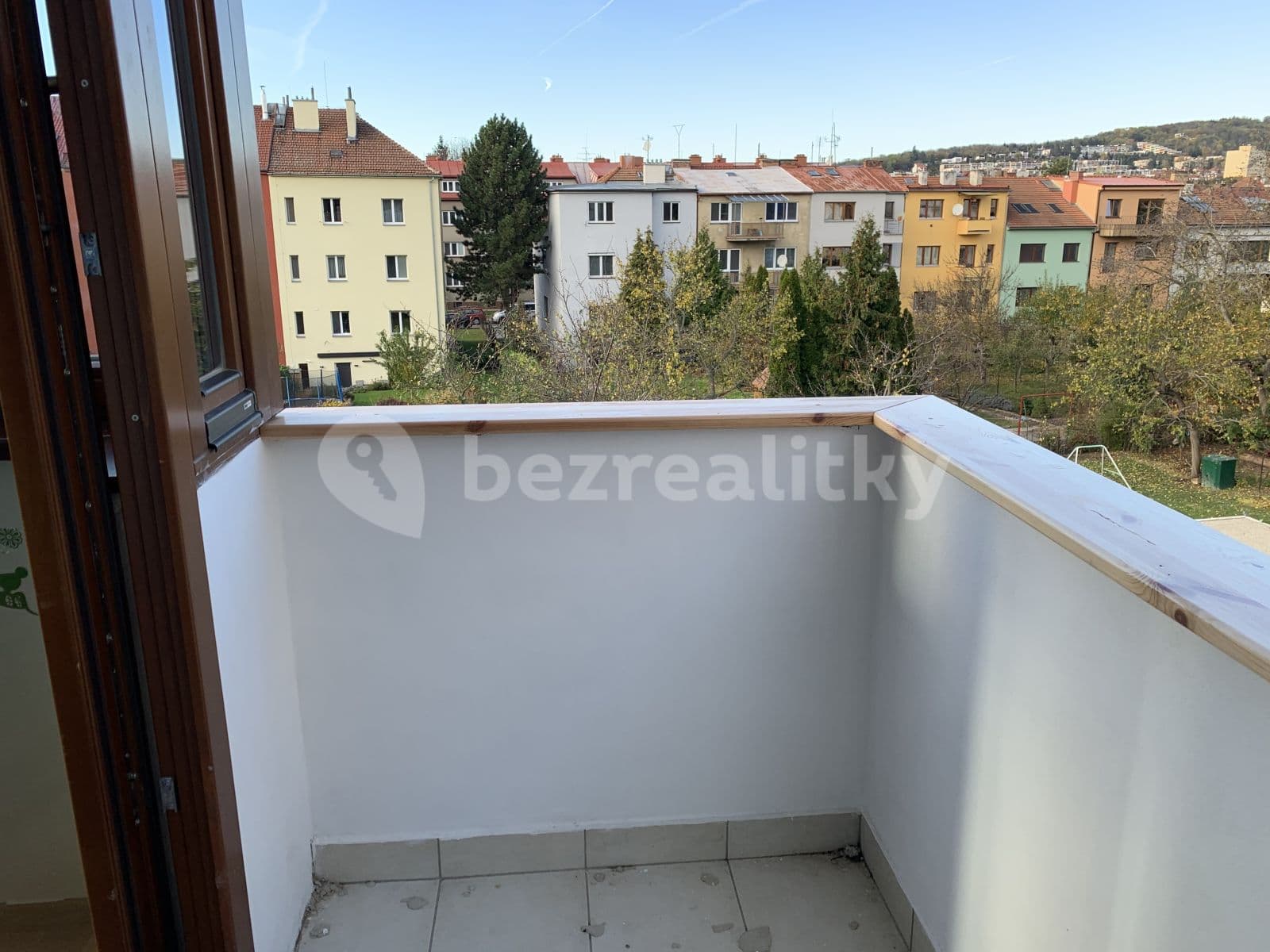 3 bedroom with open-plan kitchen flat to rent, 126 m², Šmejkalova, Brno, Jihomoravský Region 3 bedroom with open-plan kitchen flat to rent, 126 m², Šmejkalova, Brno, Jihomoravský Region