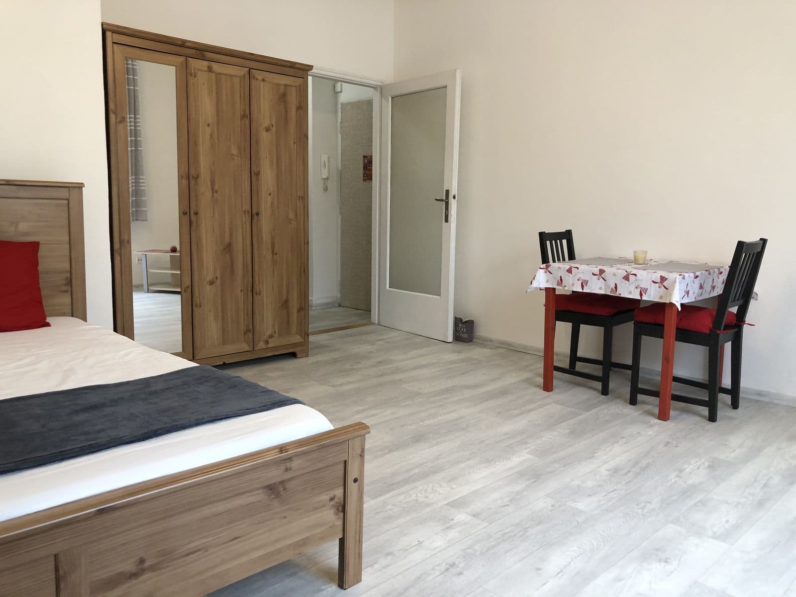 1 bedroom flat to rent, 35 m², Vršovická, Prague, Prague 1 bedroom flat to rent, 35 m², Vršovická, Prague, Prague