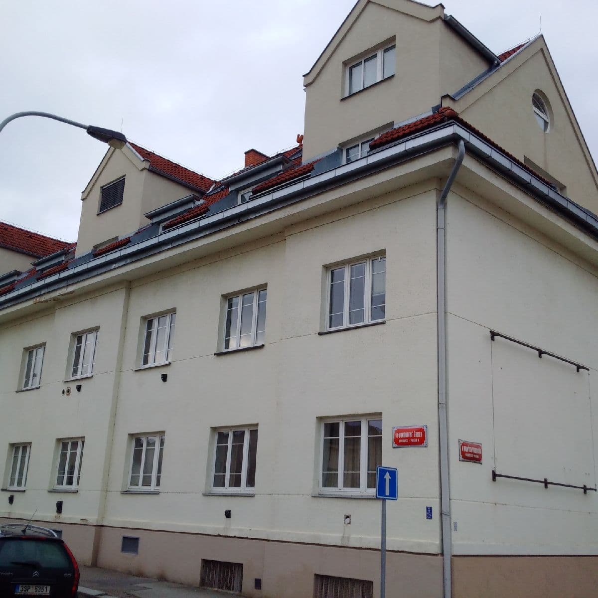 Studio flat to rent, 25 m², V Nových Vokovicích, Prague, Prague Studio flat to rent, 25 m², V Nových Vokovicích, Prague, Prague