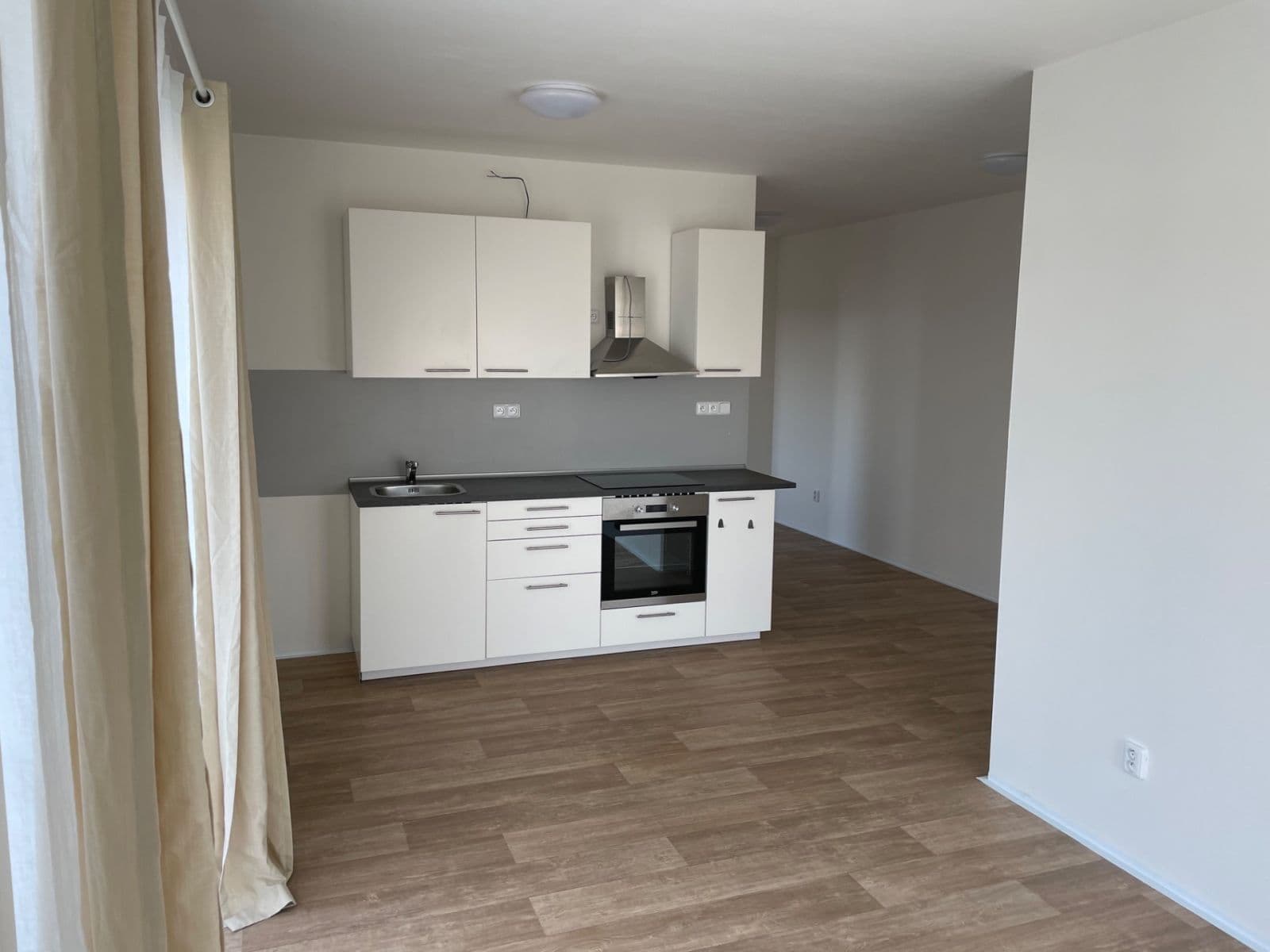 Studio flat to rent, 39 m², Krátká, Doksy, Středočeský Region Studio flat to rent, 39 m², Krátká, Doksy, Středočeský Region