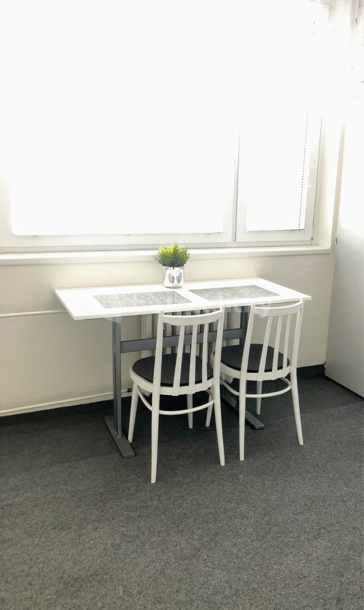 1 bedroom flat to rent, 33 m², Ulička, Brno, Jihomoravský Region 1 bedroom flat to rent, 33 m², Ulička, Brno, Jihomoravský Region