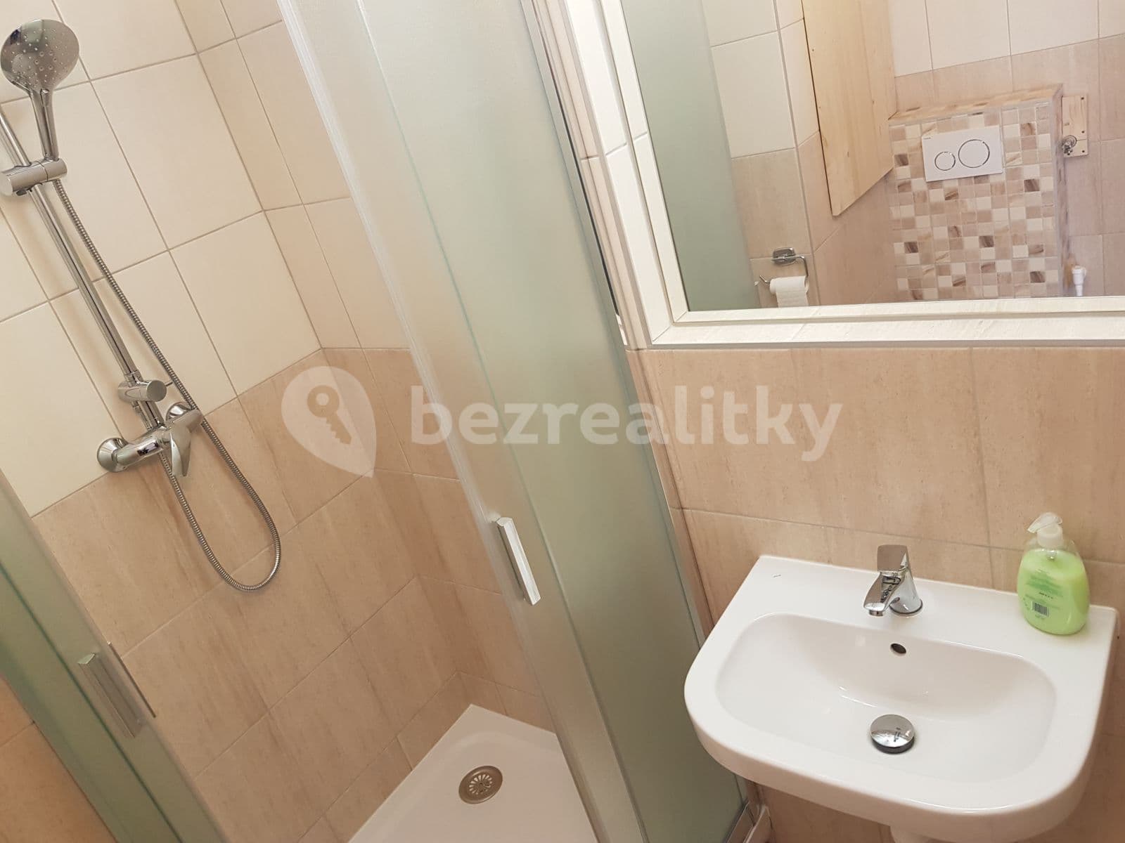 1 bedroom flat to rent, 32 m², Angelovova, Prague, Prague 1 bedroom flat to rent, 32 m², Angelovova, Prague, Prague