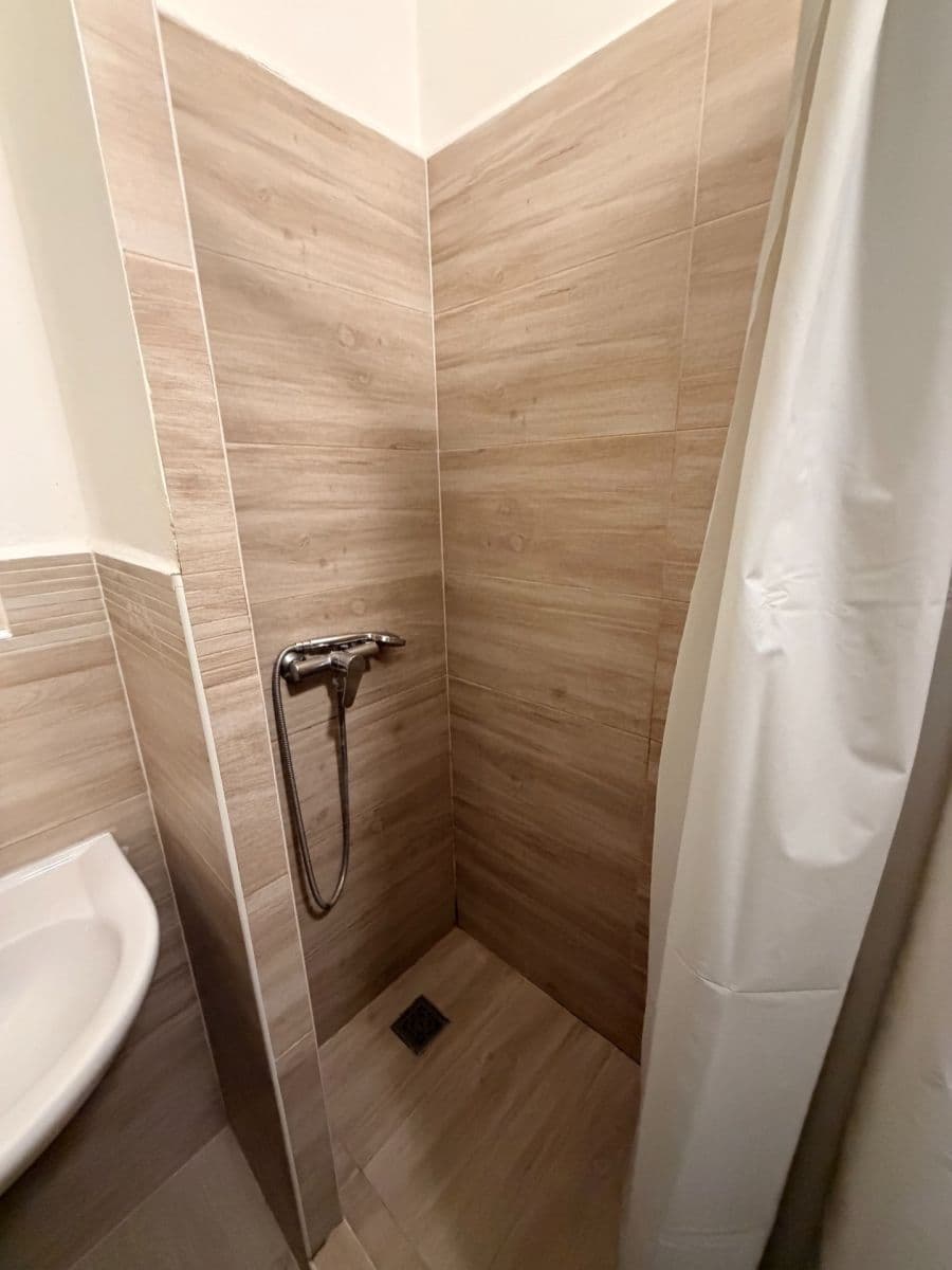 1 bedroom with open-plan kitchen flat to rent, 55 m², Kandertova, Prague, Prague 1 bedroom with open-plan kitchen flat to rent, 55 m², Kandertova, Prague, Prague