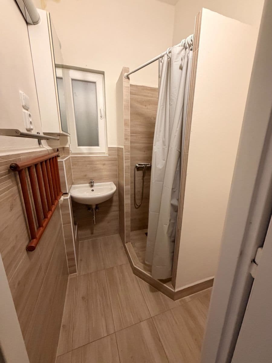 1 bedroom with open-plan kitchen flat to rent, 55 m², Kandertova, Prague, Prague 1 bedroom with open-plan kitchen flat to rent, 55 m², Kandertova, Prague, Prague