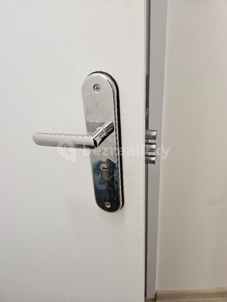 Studio flat to rent, 35 m², Eimova, Brno, Jihomoravský Region Studio flat to rent, 35 m², Eimova, Brno, Jihomoravský Region