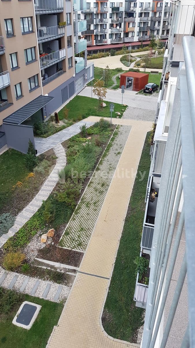1 bedroom with open-plan kitchen flat to rent, 64 m², Makedonská, Prague, Prague 1 bedroom with open-plan kitchen flat to rent, 64 m², Makedonská, Prague, Prague