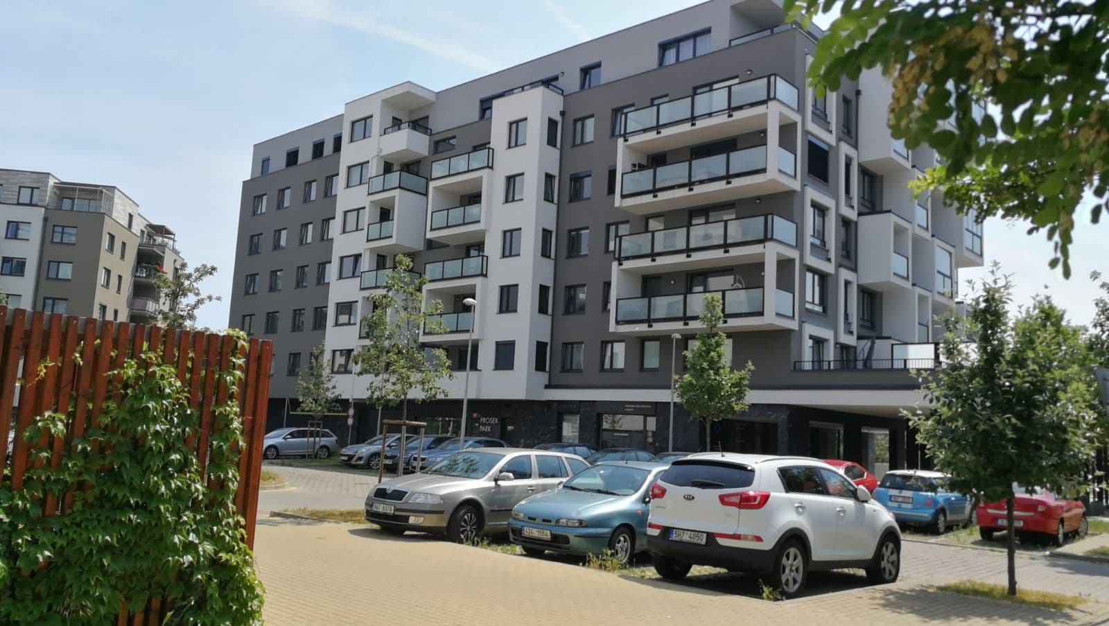 1 bedroom with open-plan kitchen flat to rent, 62 m², Makedonská, Prague, Prague 1 bedroom with open-plan kitchen flat to rent, 62 m², Makedonská, Prague, Prague