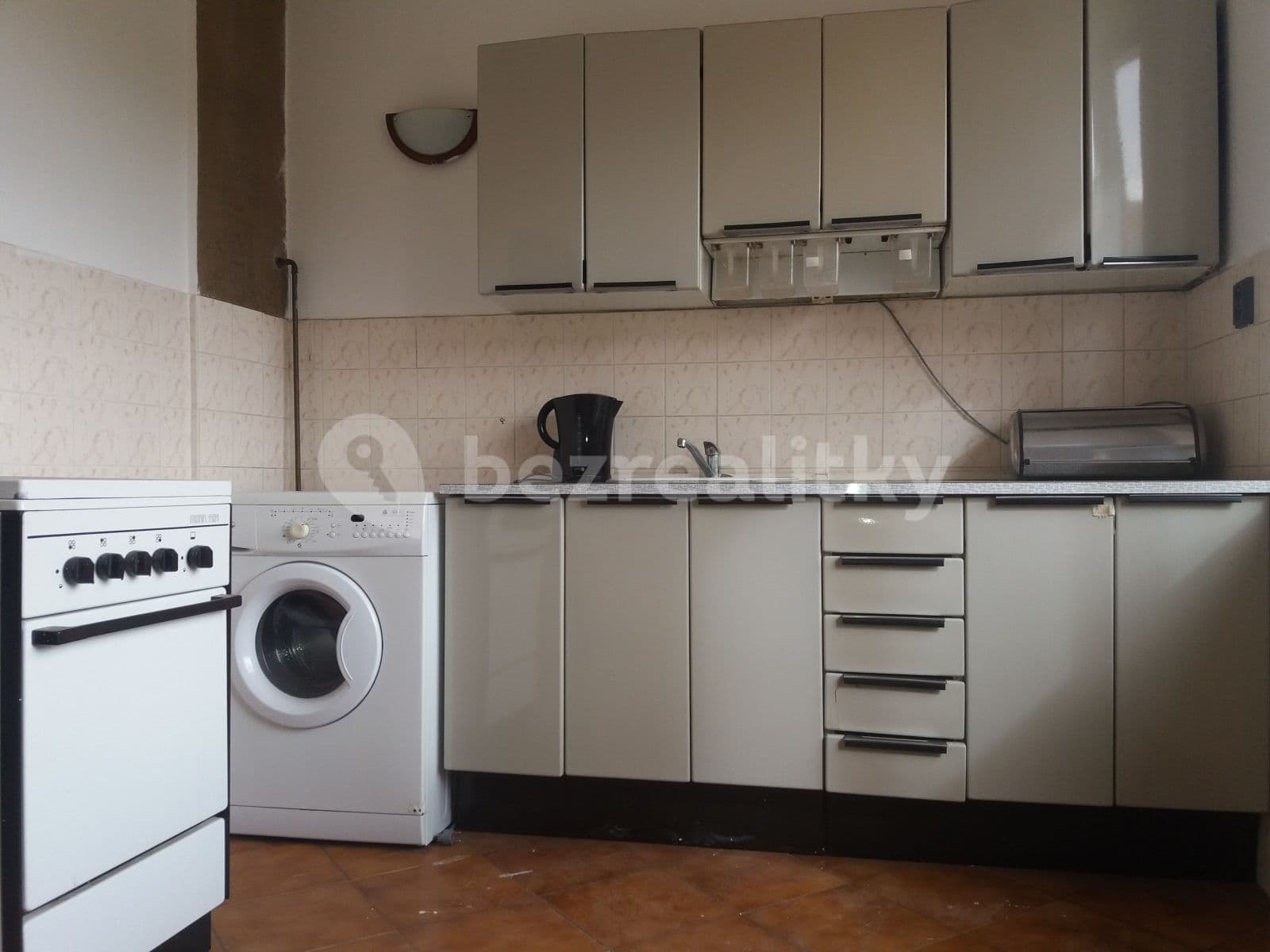 1 bedroom flat to rent, 40 m², Wolfganga Amadea Mozarta, Most, Ústecký Region 1 bedroom flat to rent, 40 m², Wolfganga Amadea Mozarta, Most, Ústecký Region