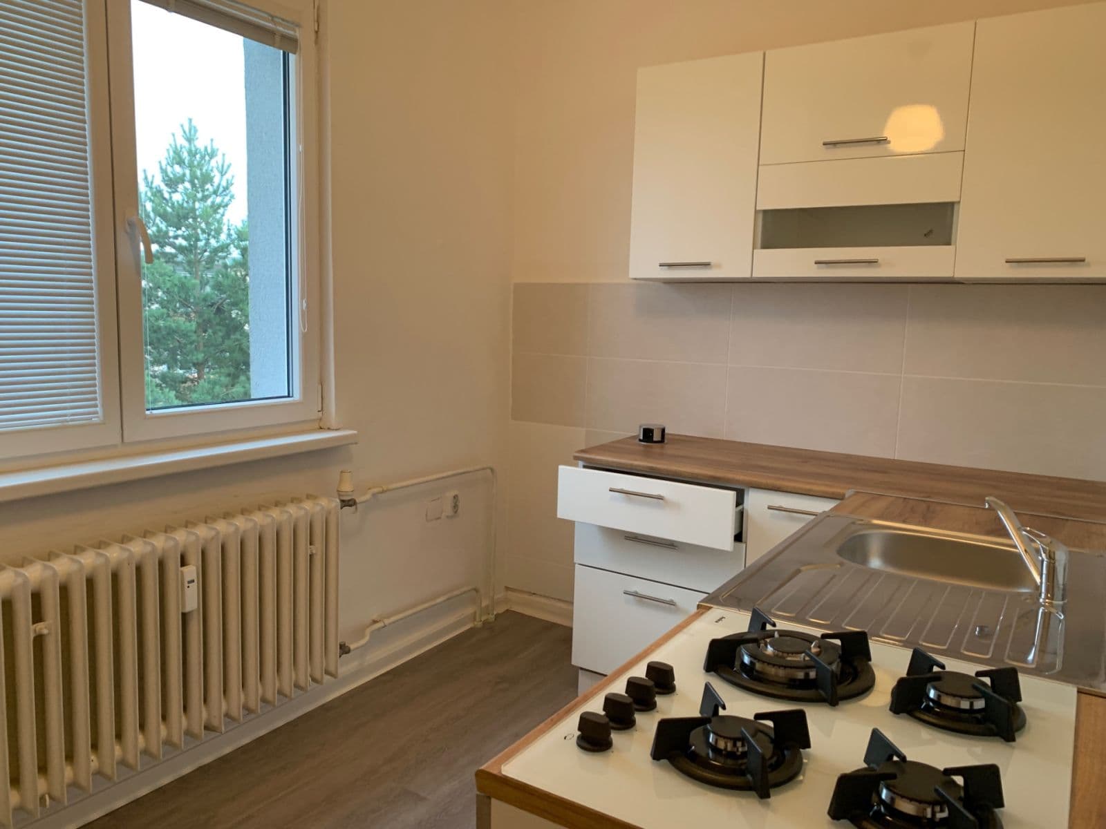 3 bedroom flat to rent, 63 m², Jesenická, Bruntál, Moravskoslezský Region 3 bedroom flat to rent, 63 m², Jesenická, Bruntál, Moravskoslezský Region
