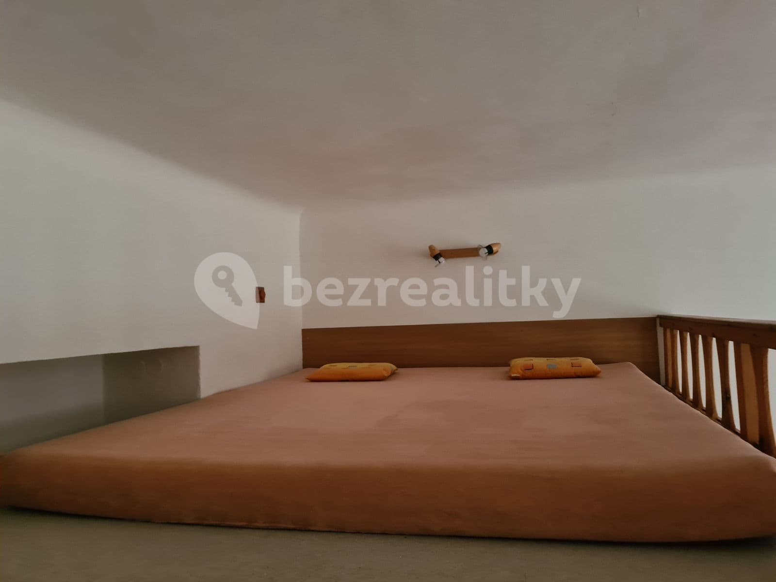 1 bedroom with open-plan kitchen flat to rent, 53 m², Víta Nejedlého, Prague, Prague 1 bedroom with open-plan kitchen flat to rent, 53 m², Víta Nejedlého, Prague, Prague